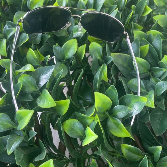 RAYBAN AVIATORS WOMENS- COLOR SILVER - Picture 2 of 5